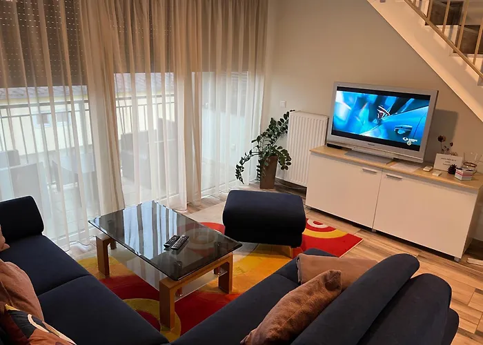 Jada Lakas Apartment