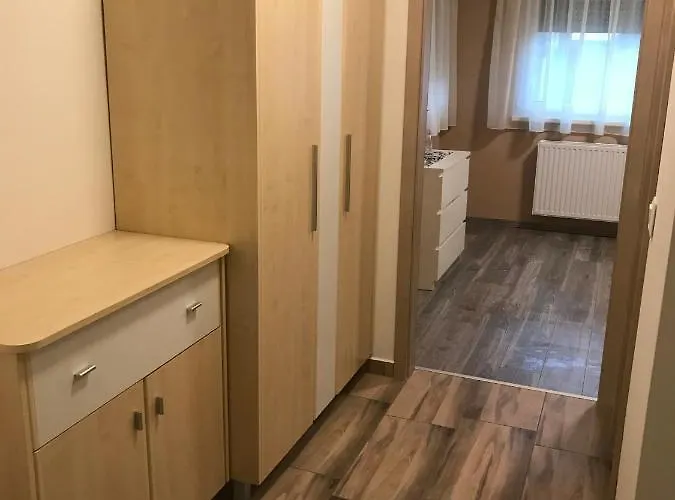 Apartment Jada Lakas